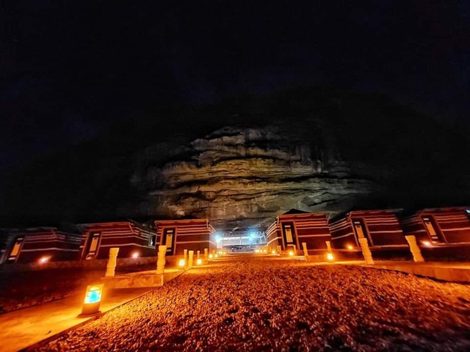 Wadi Star Wars Camp وادي رم